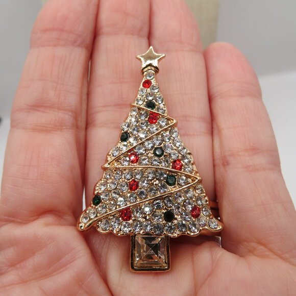 Rhinestone Christmas Tree Gold Tone Brooch - Picture 3 of 7